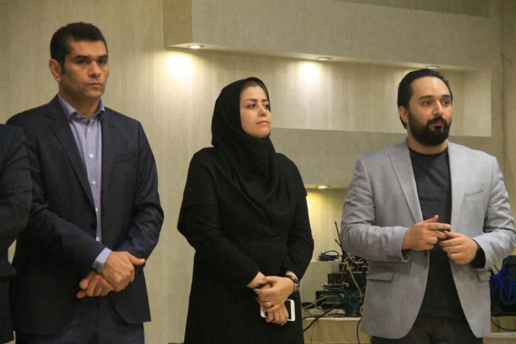 مراسمی متفاوت و با شکوه برای تجلیل از خبرنگاران در رشت مراسمی متفاوت و با شکوه برای تجلیل از خبرنگاران در رشت