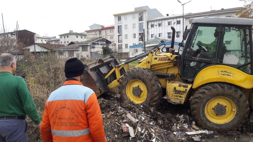 E04EF7A8-CE70-4833-BB99-FFD07B26010D