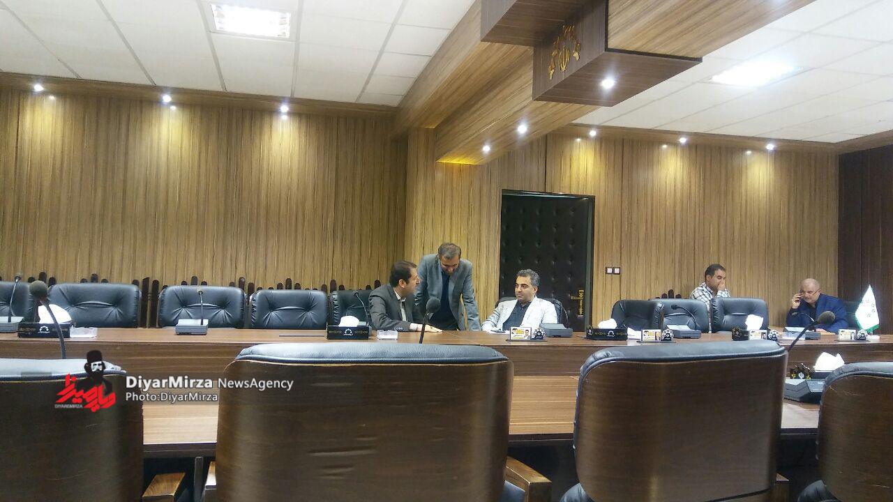 لجبازی اعضای شورای شهر رشت با علوی | سرانجام شورا تشکیل جلسه نداد