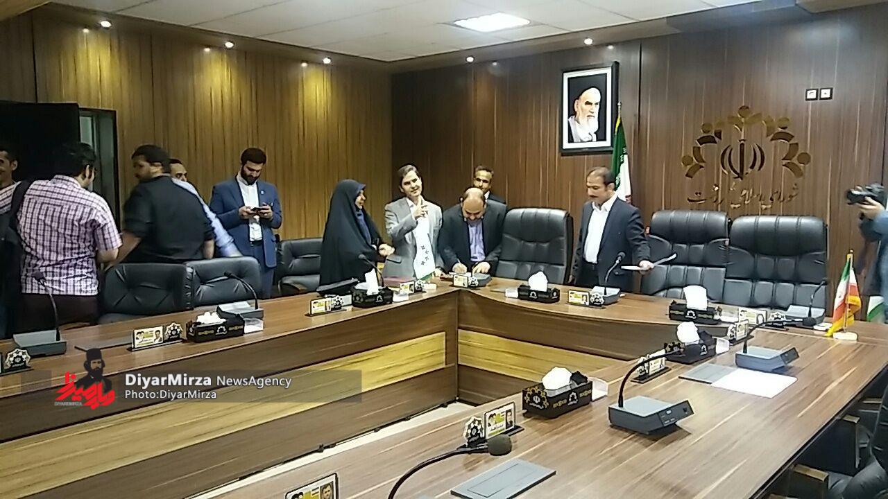 آبستراکسیون جلسه شورای شهر رشت | امیرحسین علوی از مجلس باز می‌ماند؟