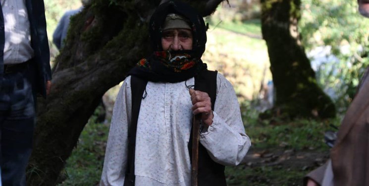 هِبه عشق در اوج نیاز/ زندگی در چادر پیرزن بهای تحصیل کودکان تالشی شد