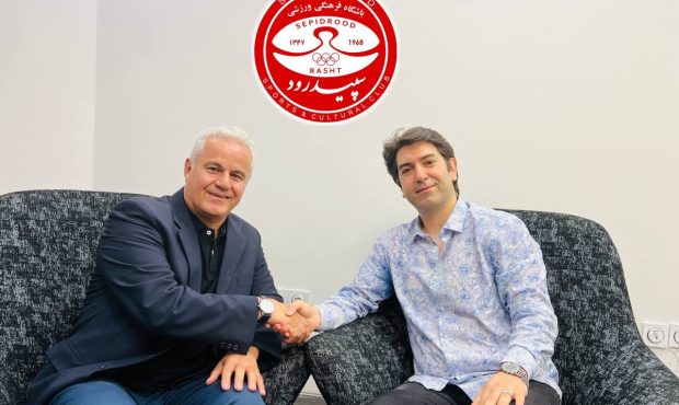 فرشاد پیوس سرمربی سپیدرود شد!